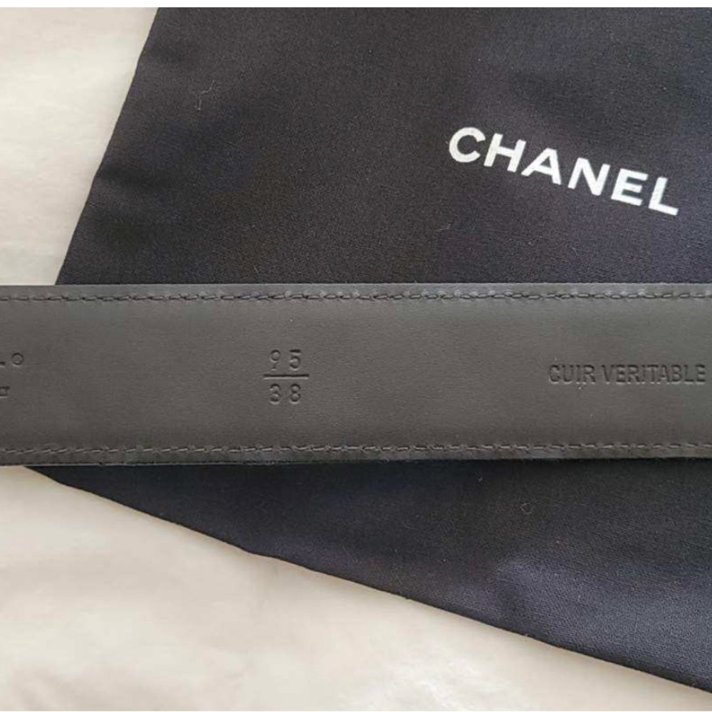 Black Chanel CC leather belt size 95